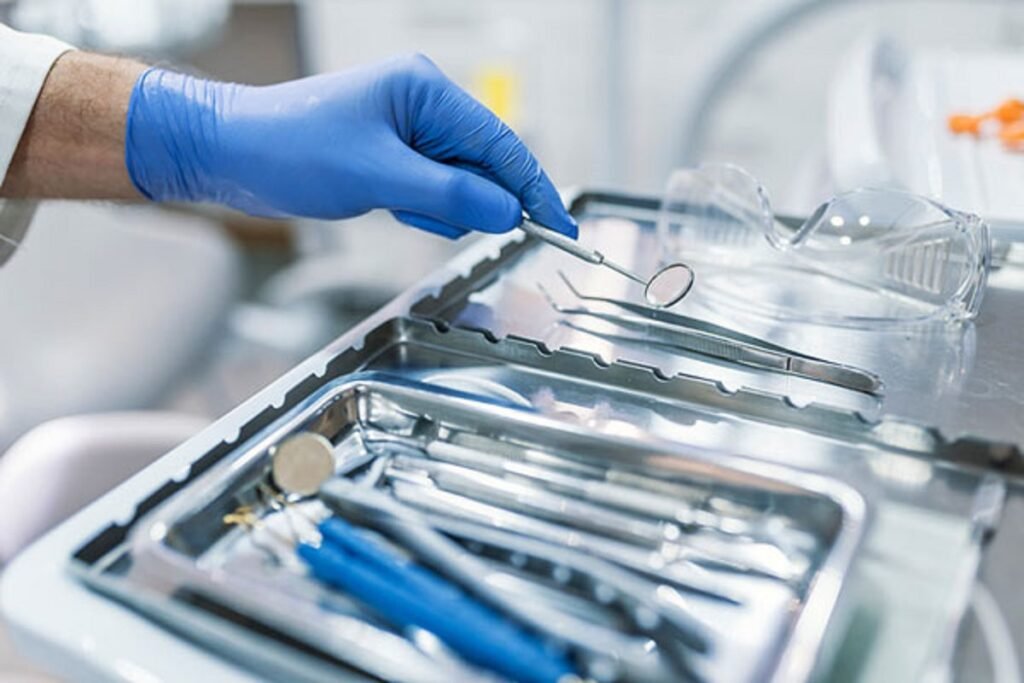 Dental tools that are essential for dental procedures