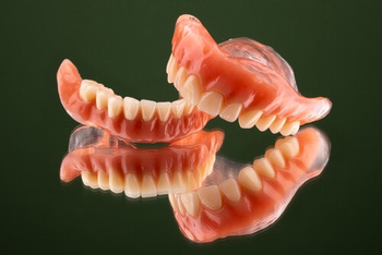 Pros and Cons of Immediate Dentures