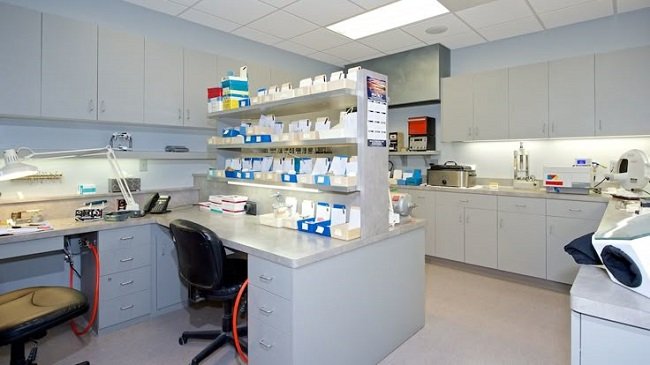 Top-rated dental laboratories